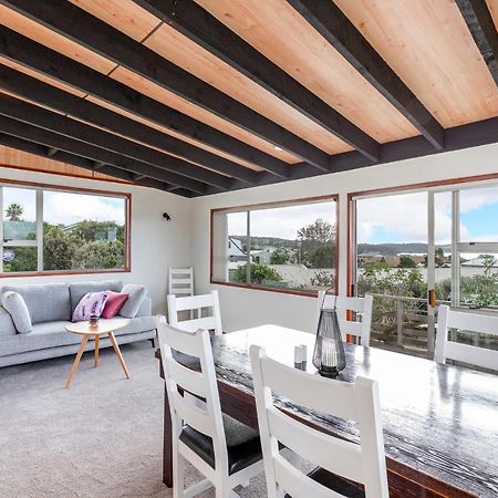Couches, Bar Table & Kawau View Villa Snells Beach Kültér fotó